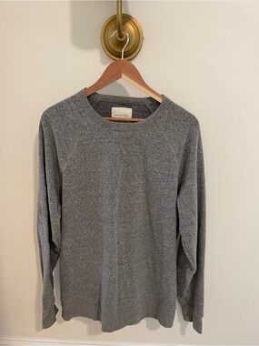 American Eagle Outfitters Heather Gray Crewneck Sweatshirt